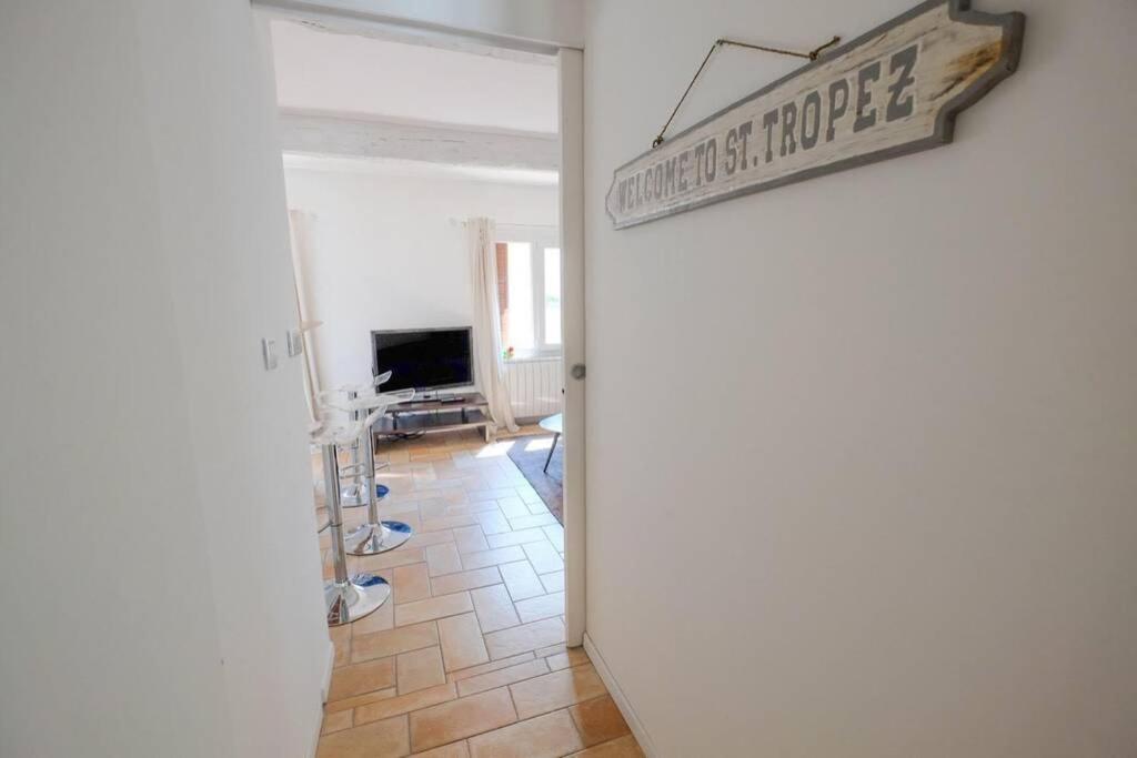 Appartement Centre Ville St Maxime, Plage A Pied Sainte-Maxime Bagian luar foto